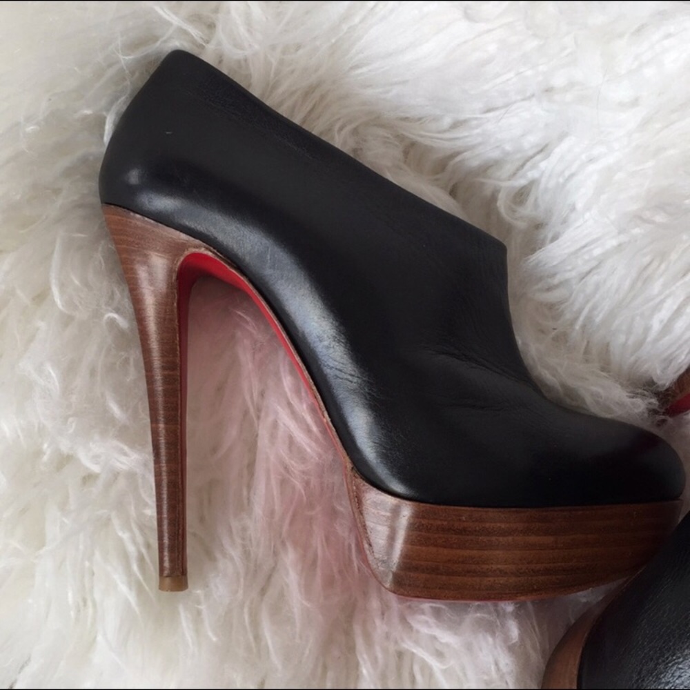 Christian Louboutin Bootie 6